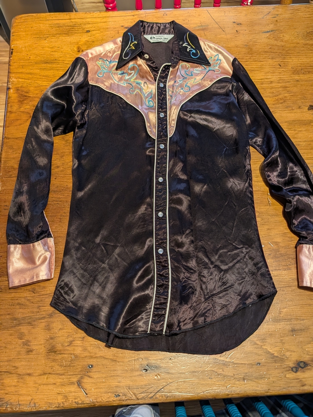 RARE VINTAGE MWG Johnny West Satin Embroidered Western Shirt Brown/Pink Longtail